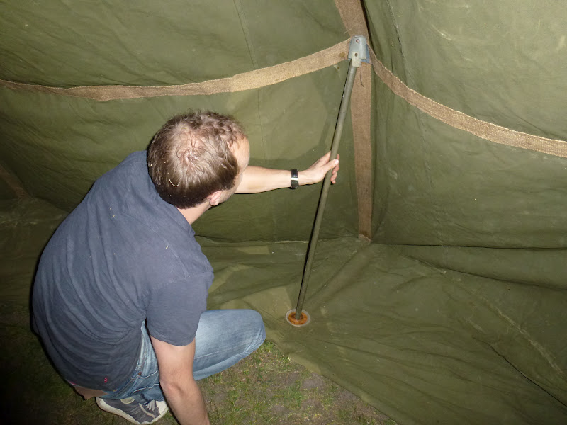 Militärtält,20man,uppsät